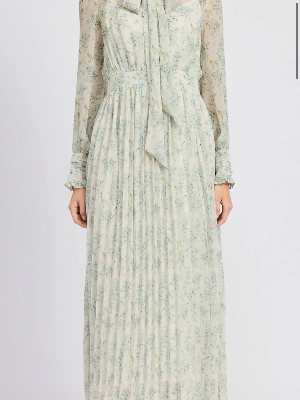 En Saison Cream and Green Floral Maxi Dress